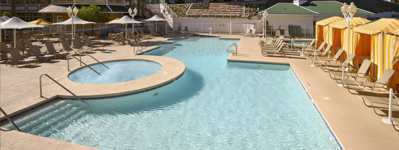 Tropicana Express Hotel & Casino 03